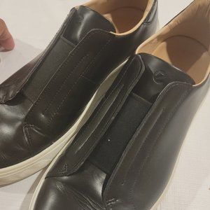 Ecco Sneakers